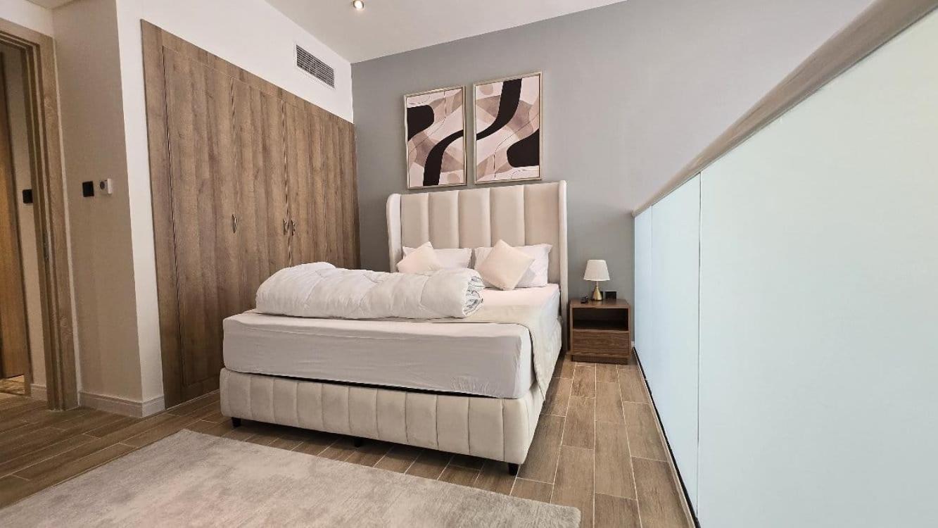 1 Bed Townhouse Villa Dubai